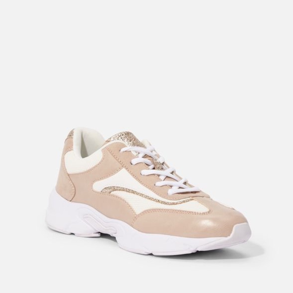 NWT Blush Doeum Sneakers